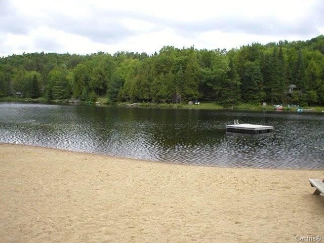 Accès au plan d'eau