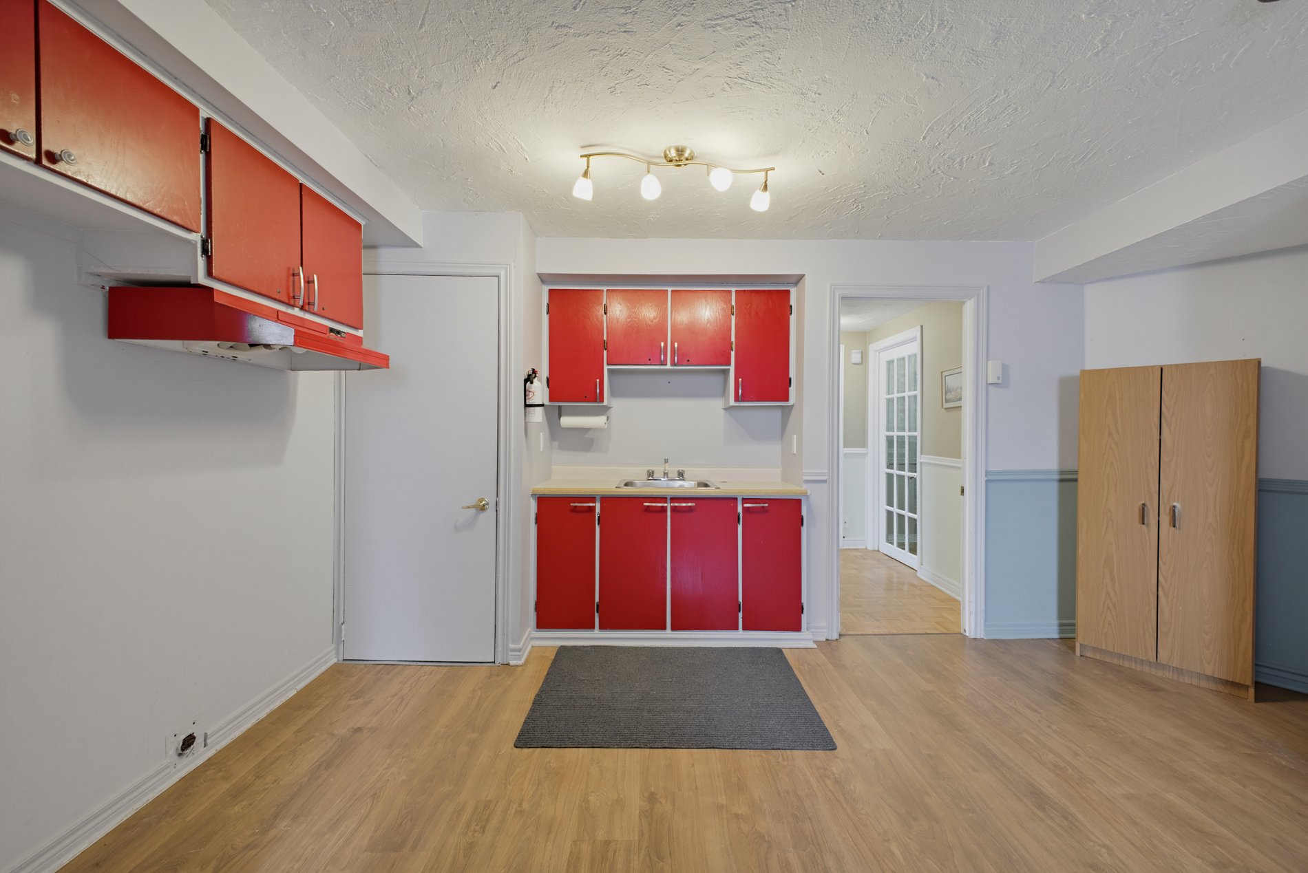 Kitchenette