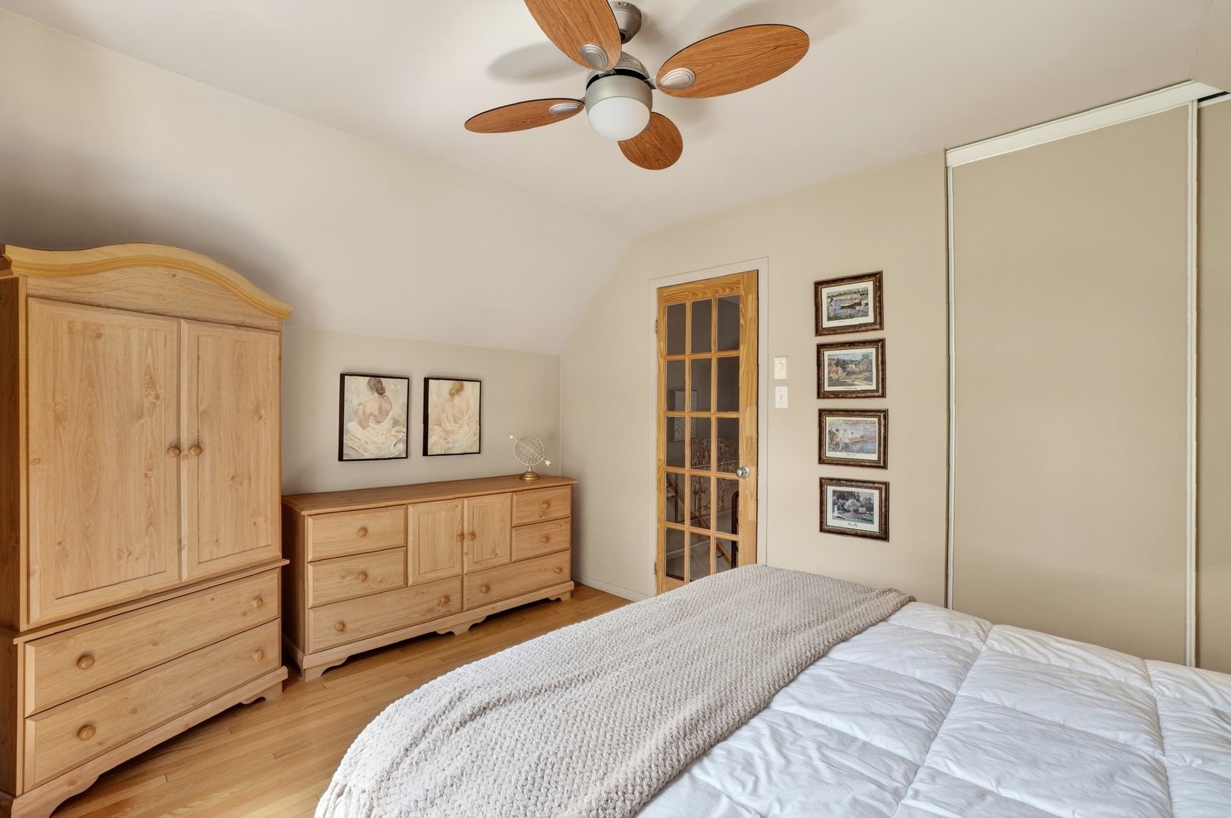 Chambre à coucher principale