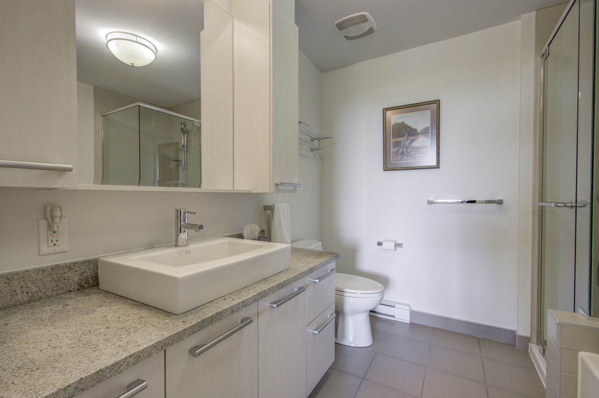 Ensuite bathroom