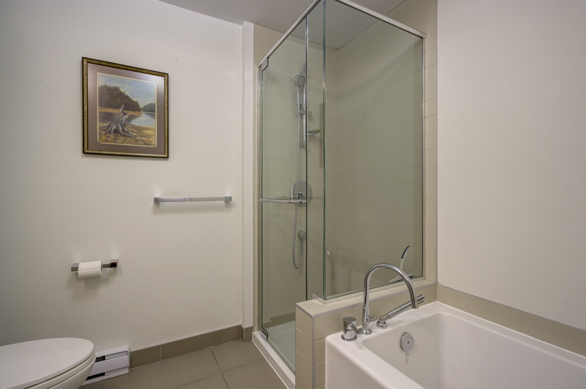 Ensuite bathroom