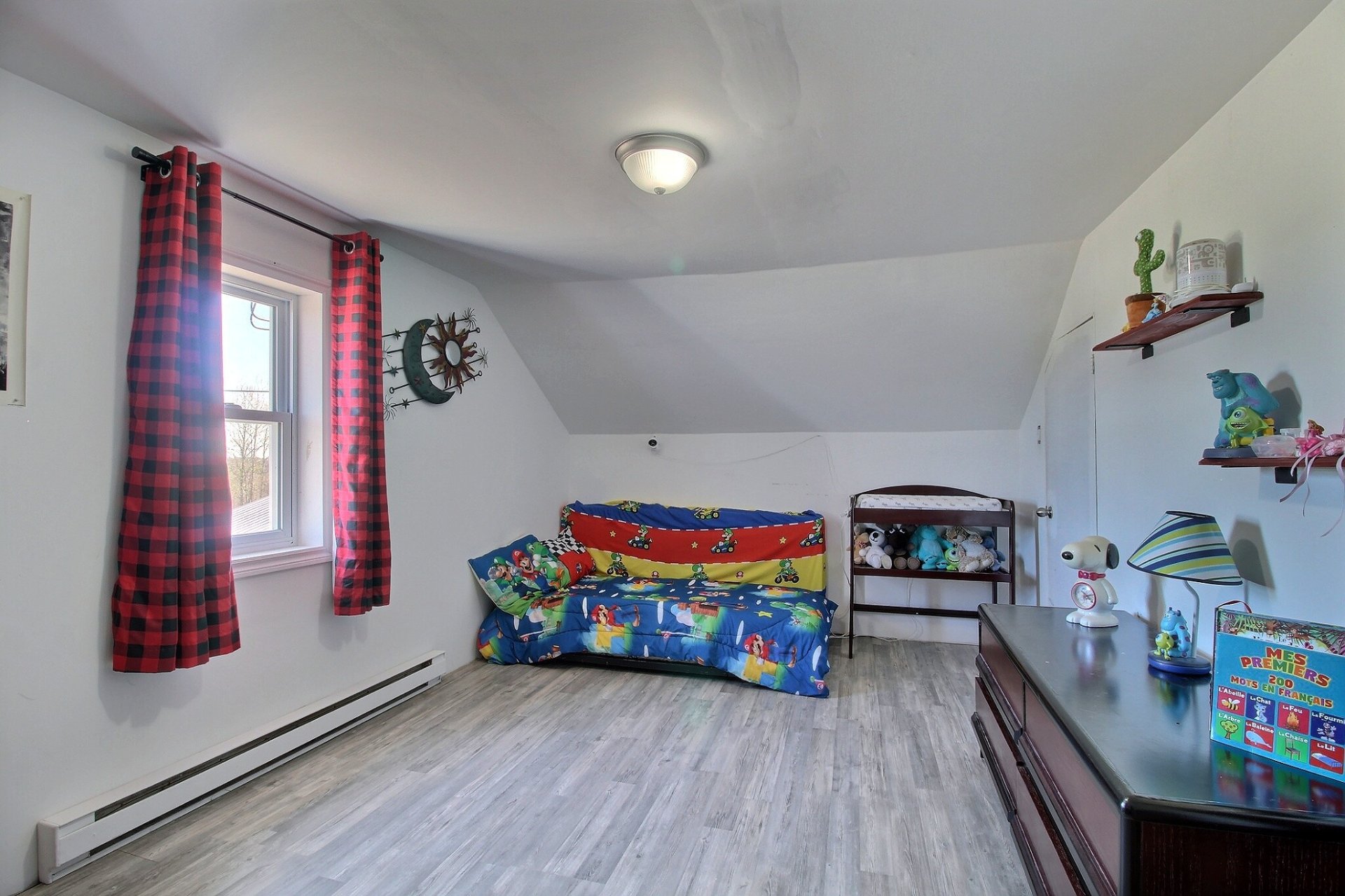 Bedroom