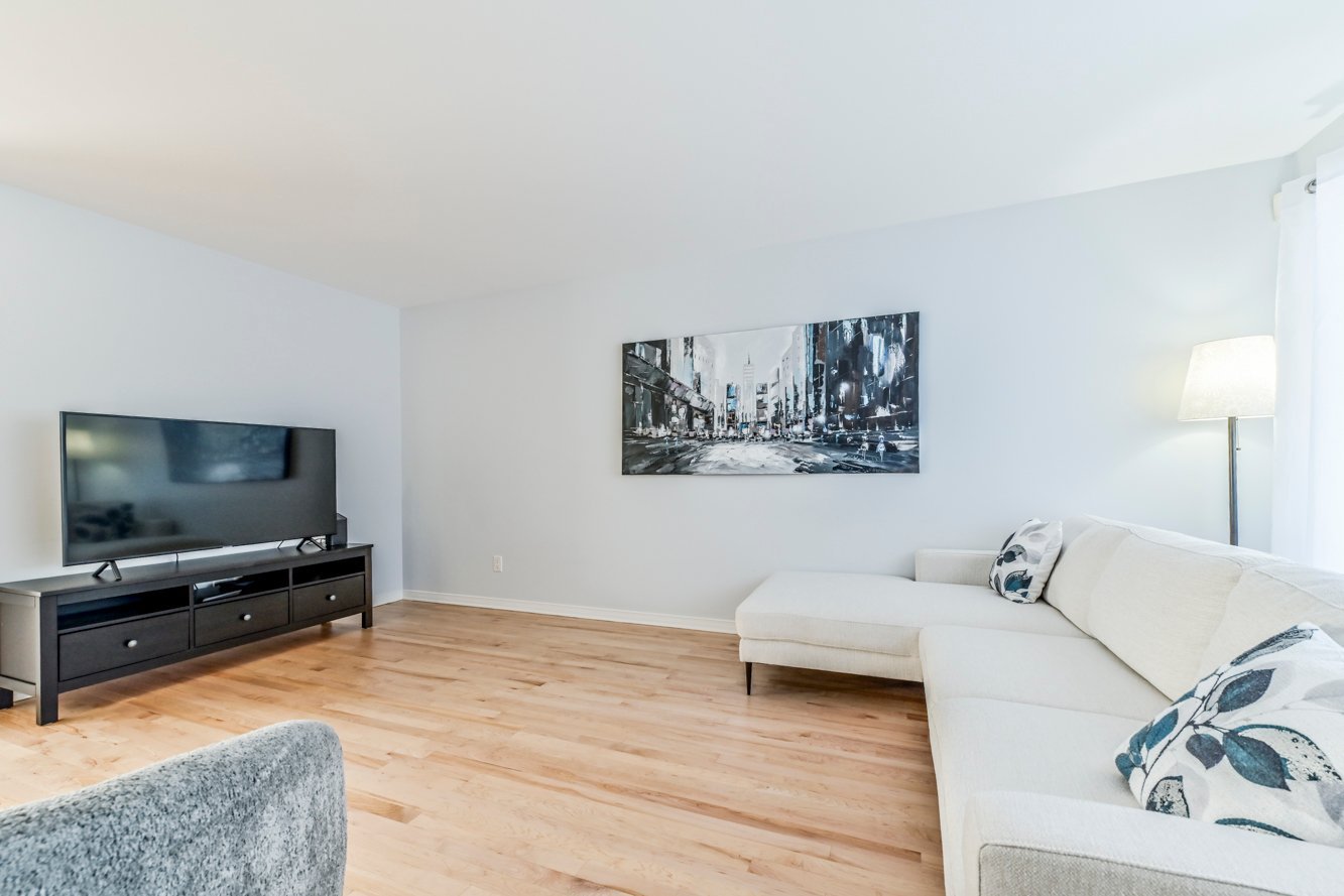 Belle pièce confortable