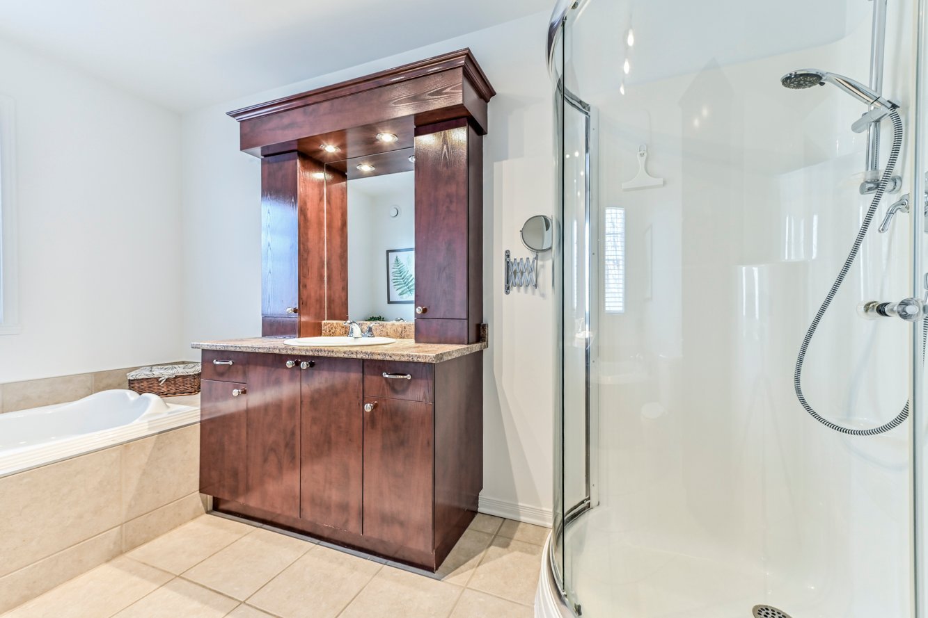 Belle douche en coin