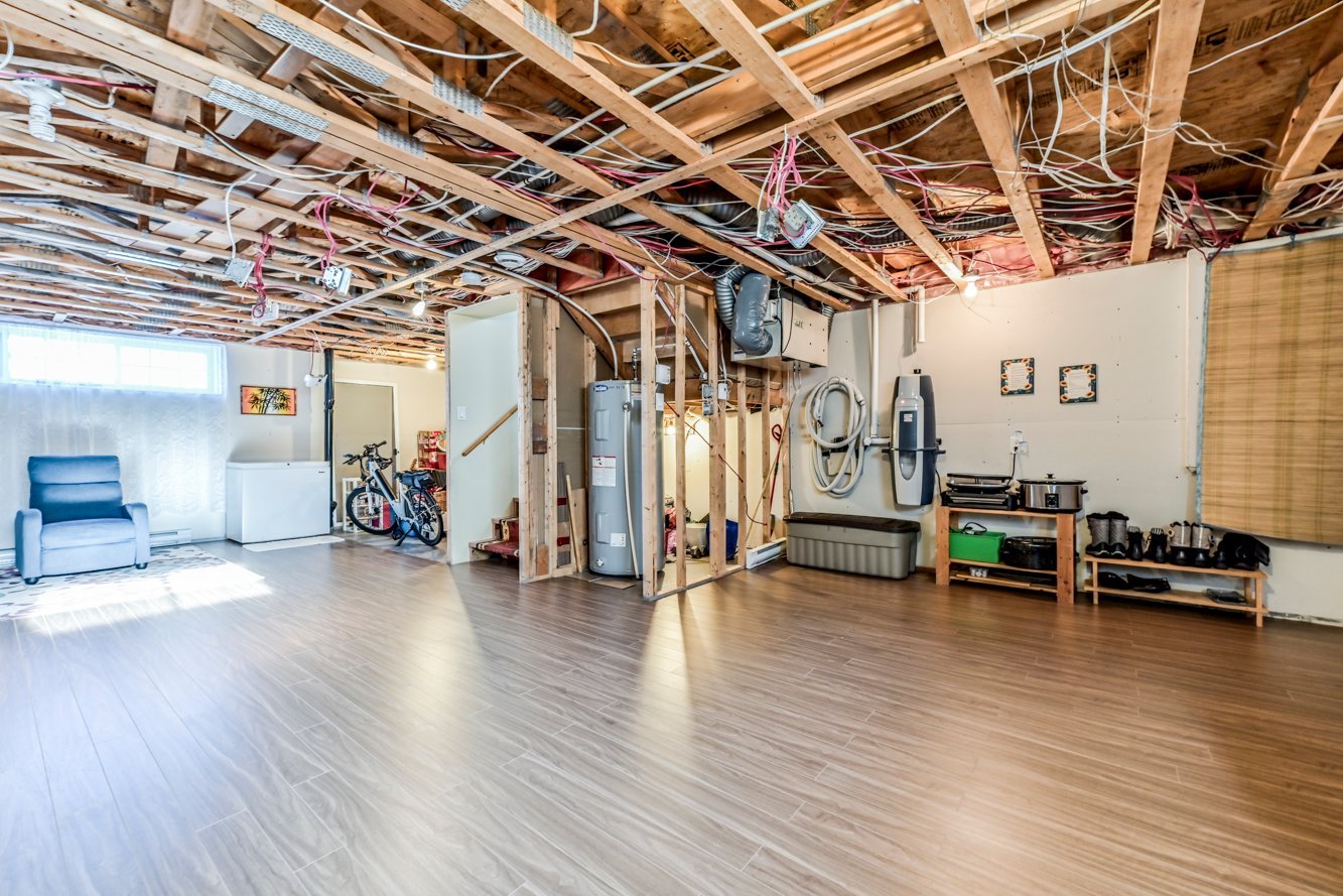 Brut de plomberie en place pour salle de bain