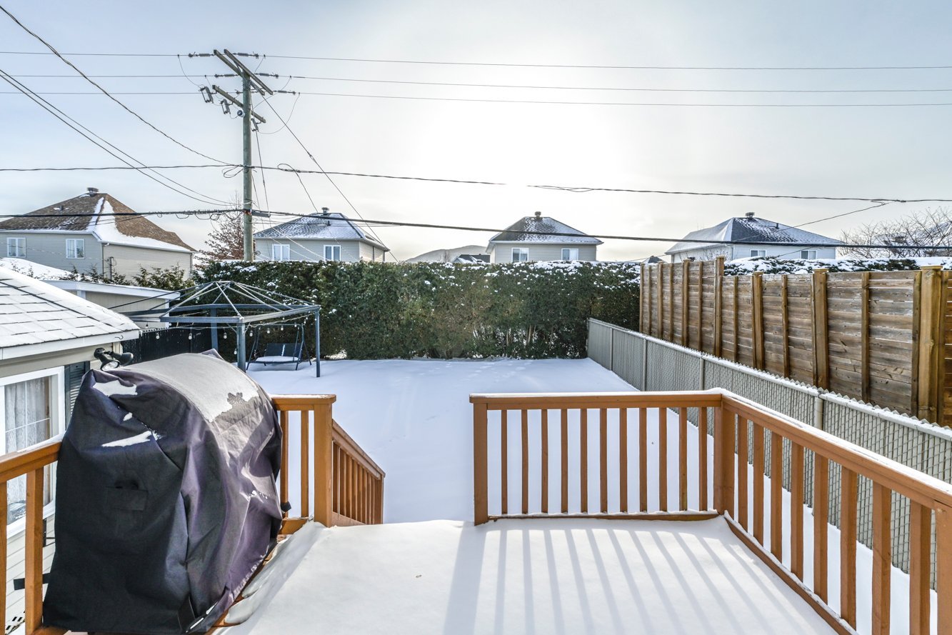 Sans cette brume, on y voit la montagne