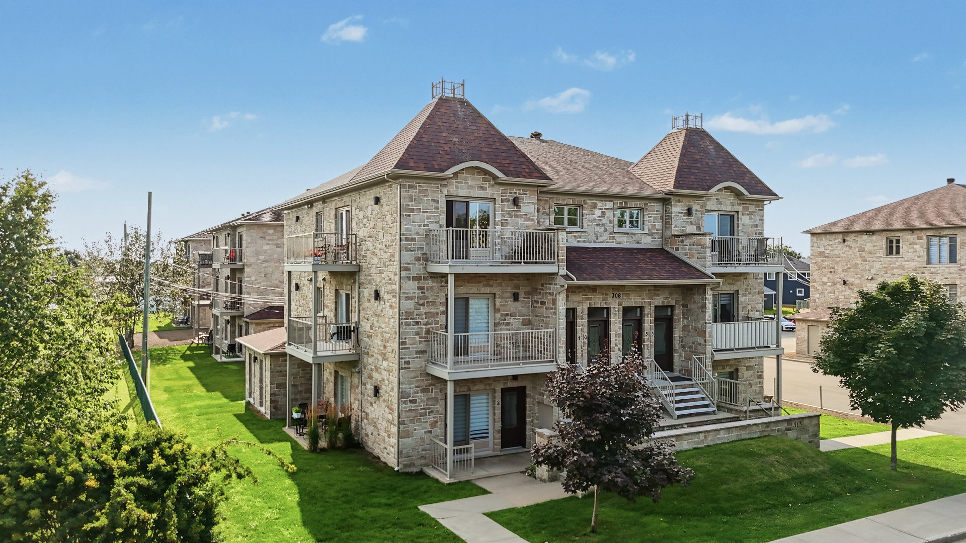Façade
