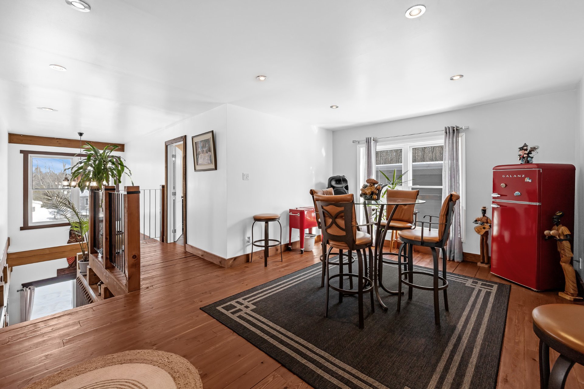 Salle familiale au deuxième étage