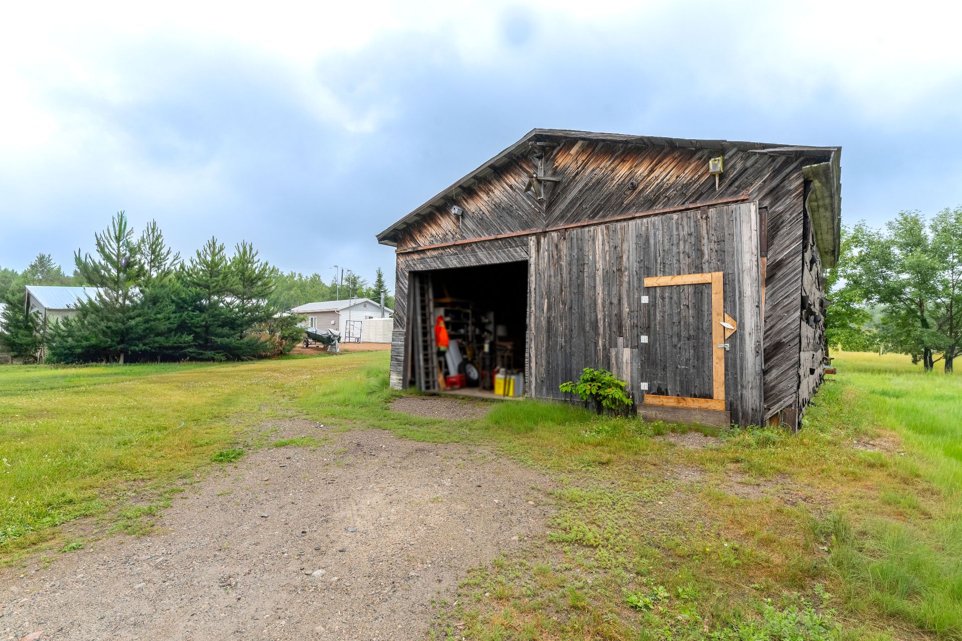 Garage
