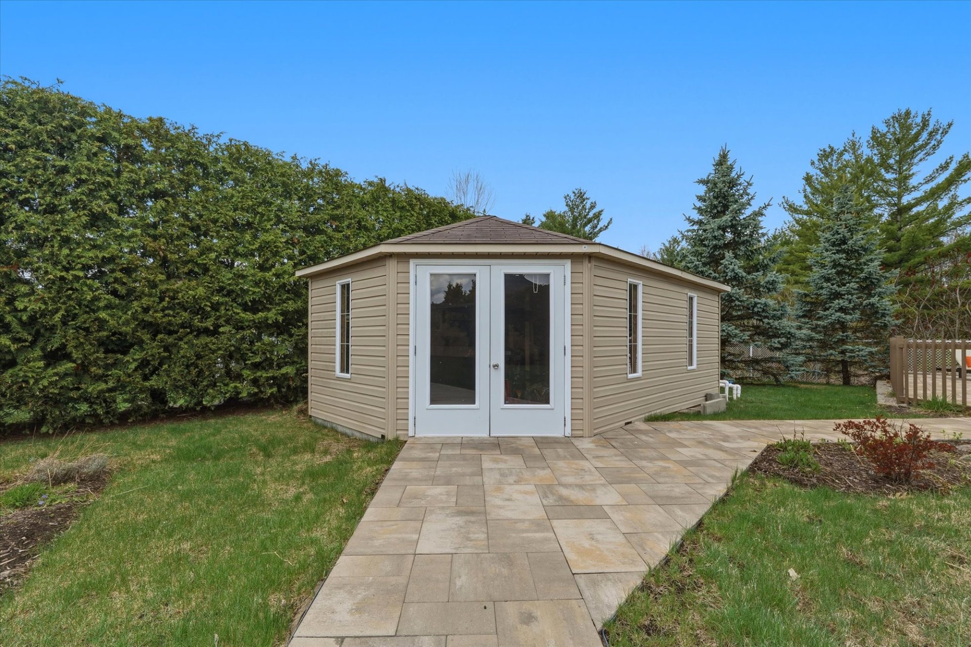 Shed