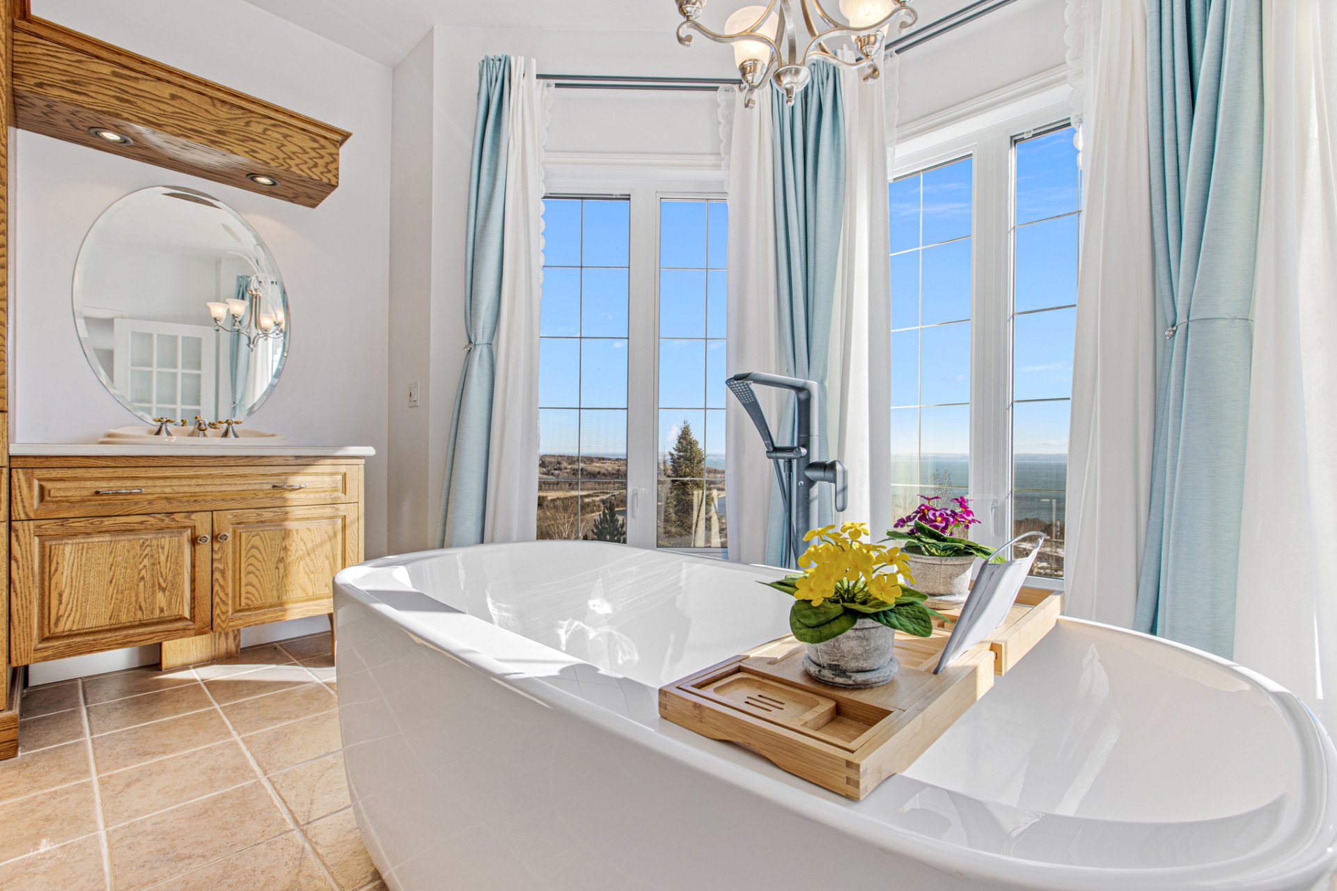 Salle de bains attenante à la CCP