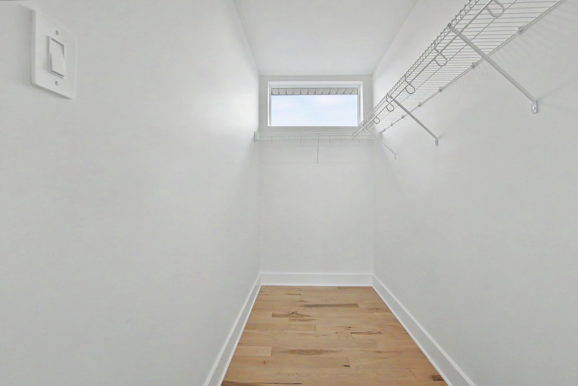 Walk-in closet