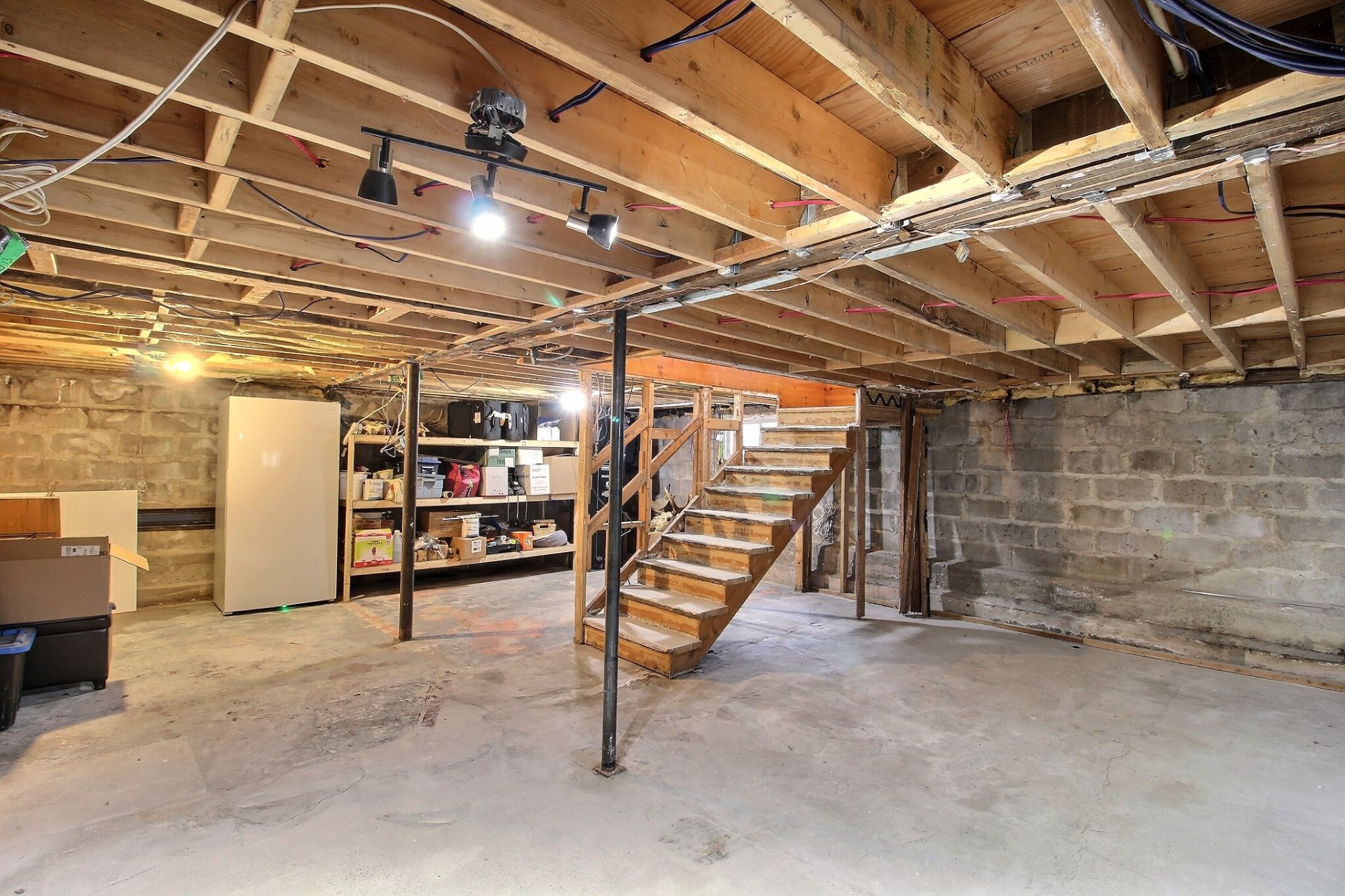Cave/ chambre froide