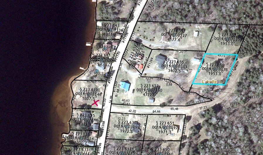 X rose accès au lac