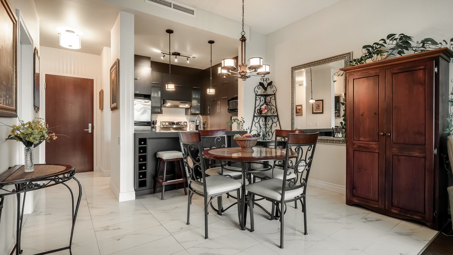 Dining room