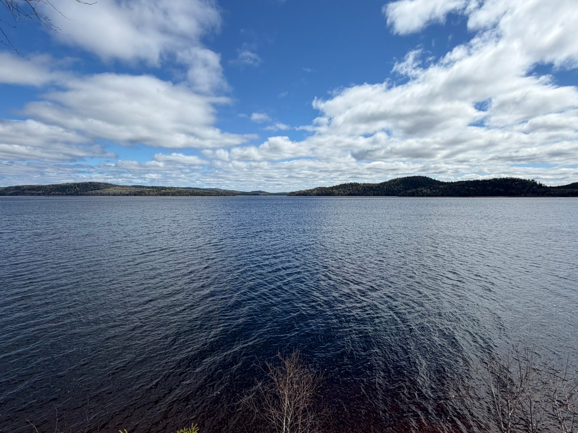 Vue sur l'eau