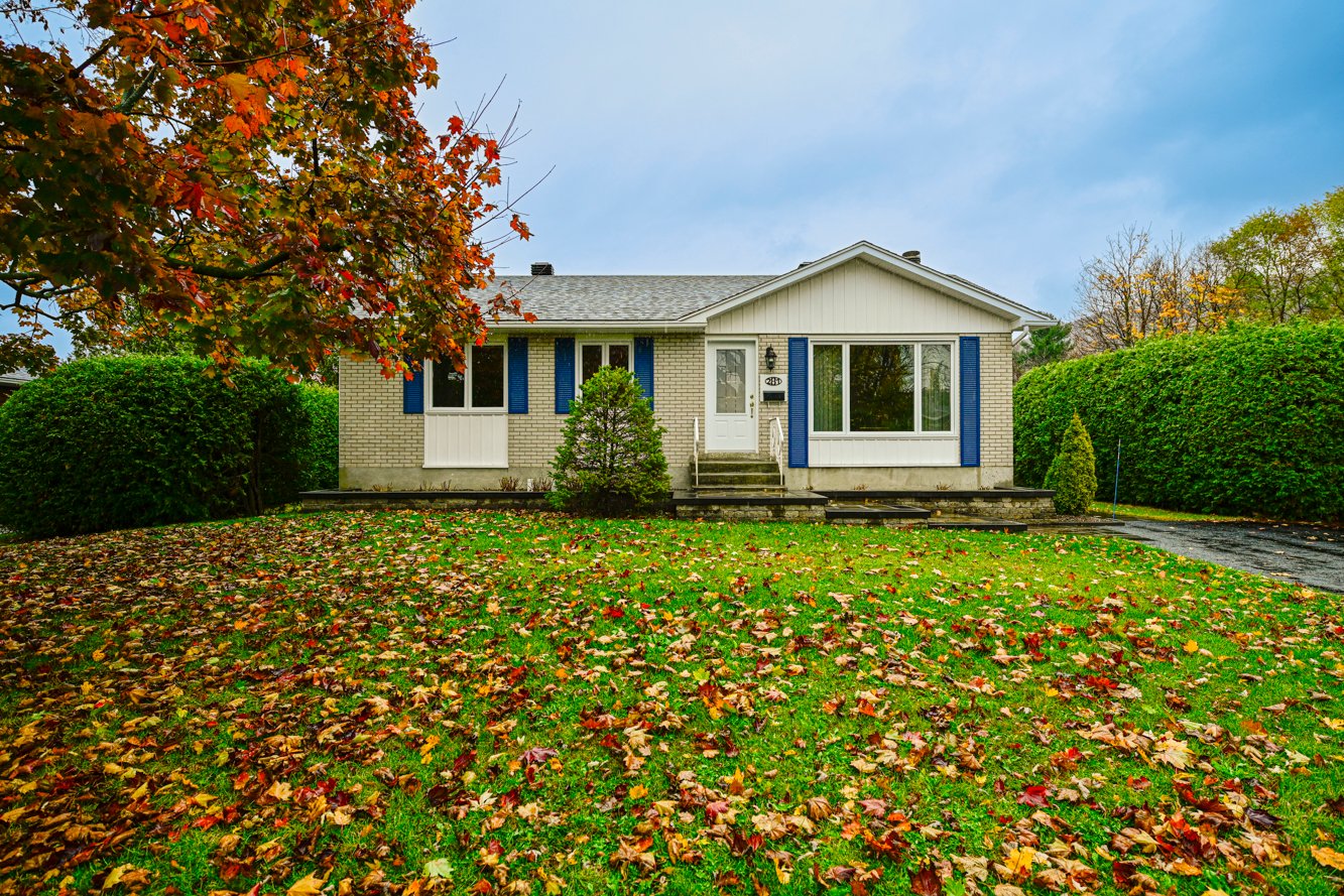 Bungalow tout brique sur 4 côtés