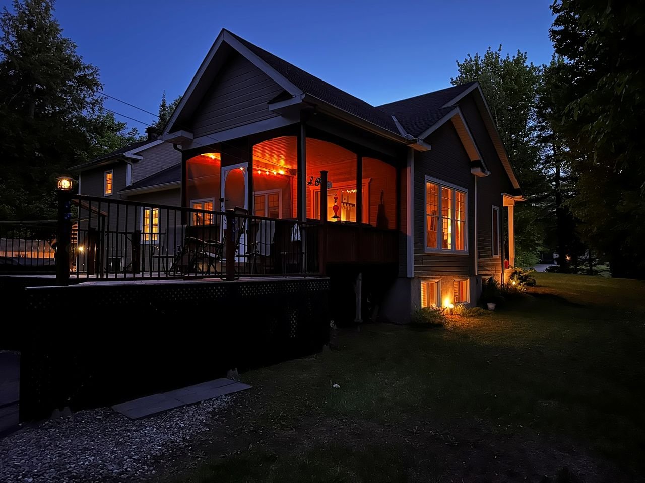 Night picture of the patio and veranda
