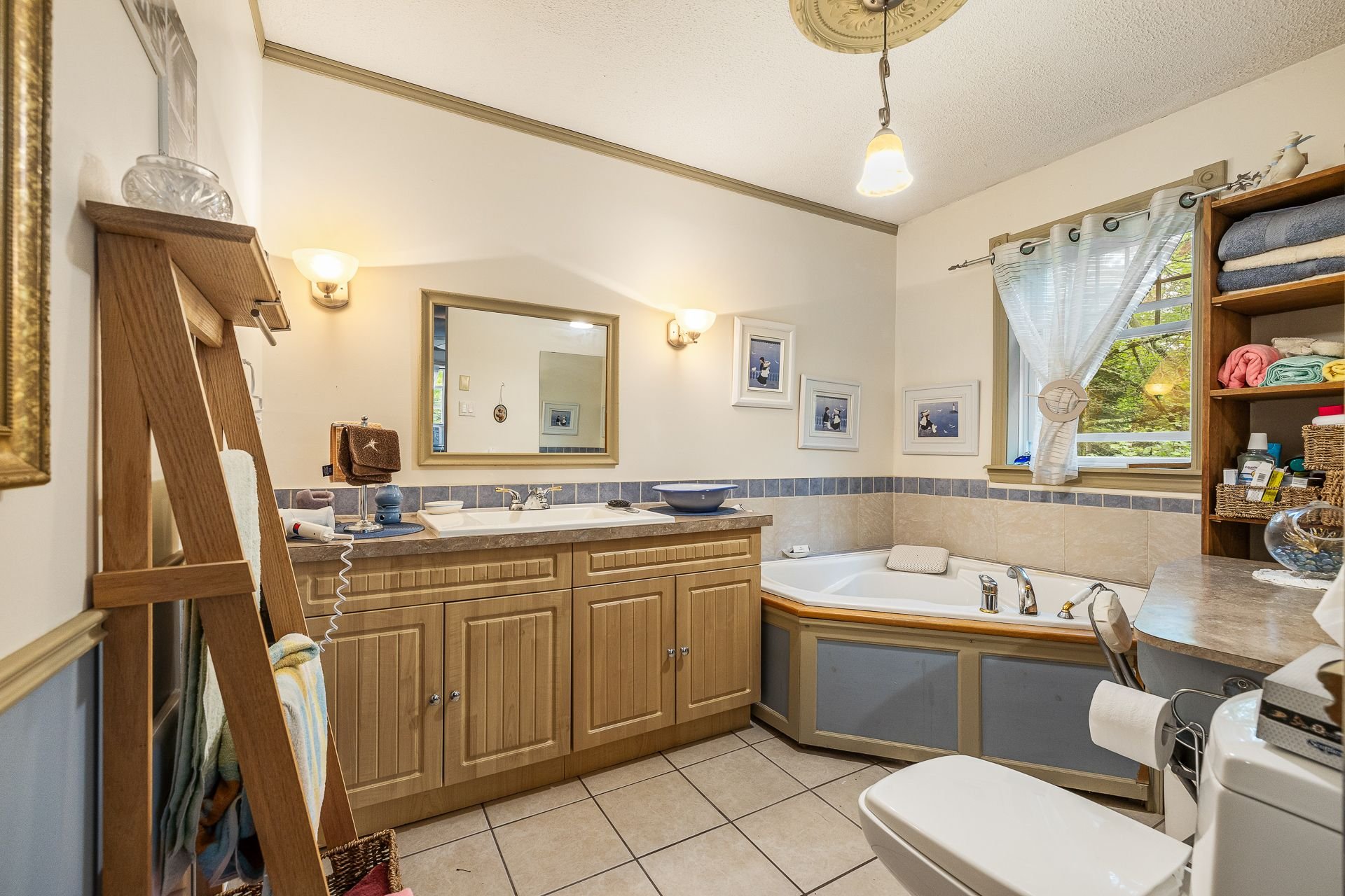 Salle de bains attenante à la CCP