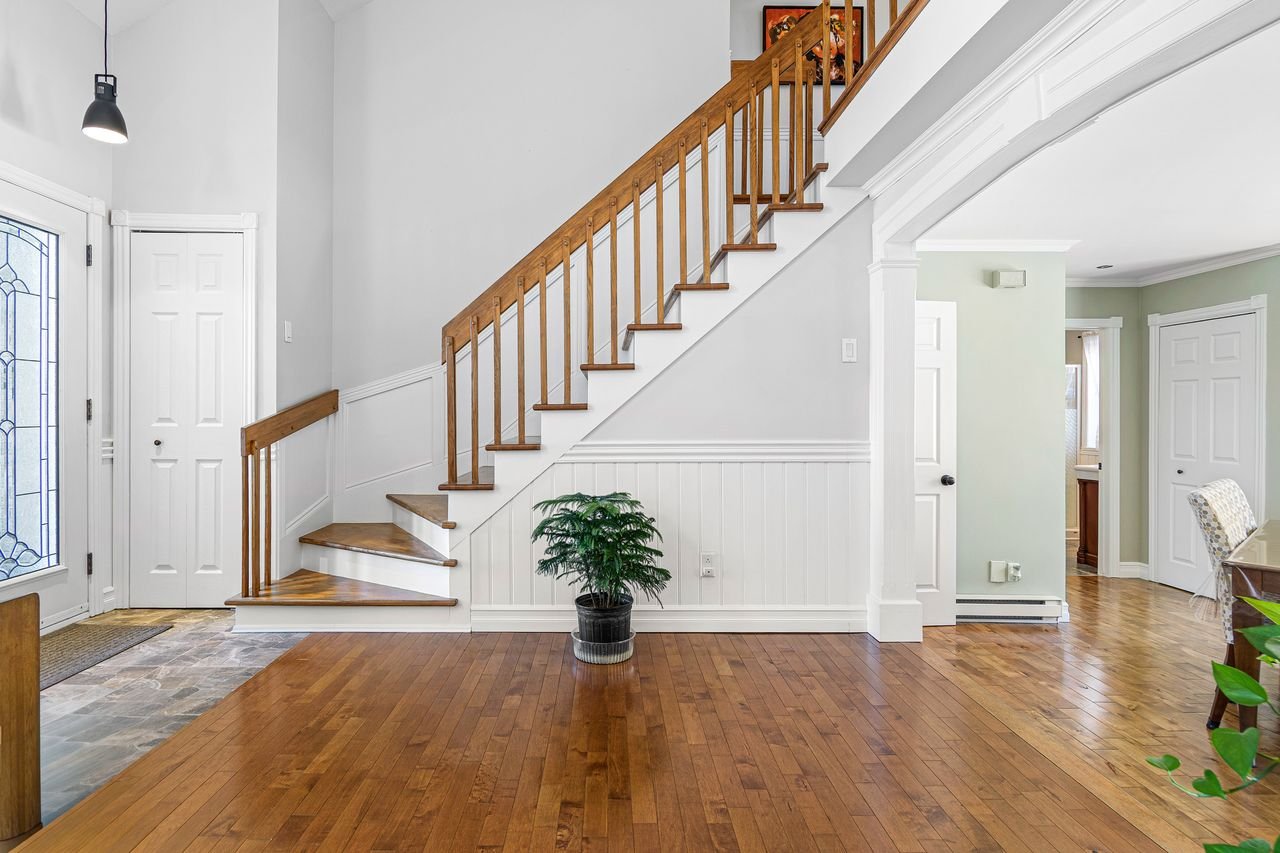 Escalier menant à l'étage