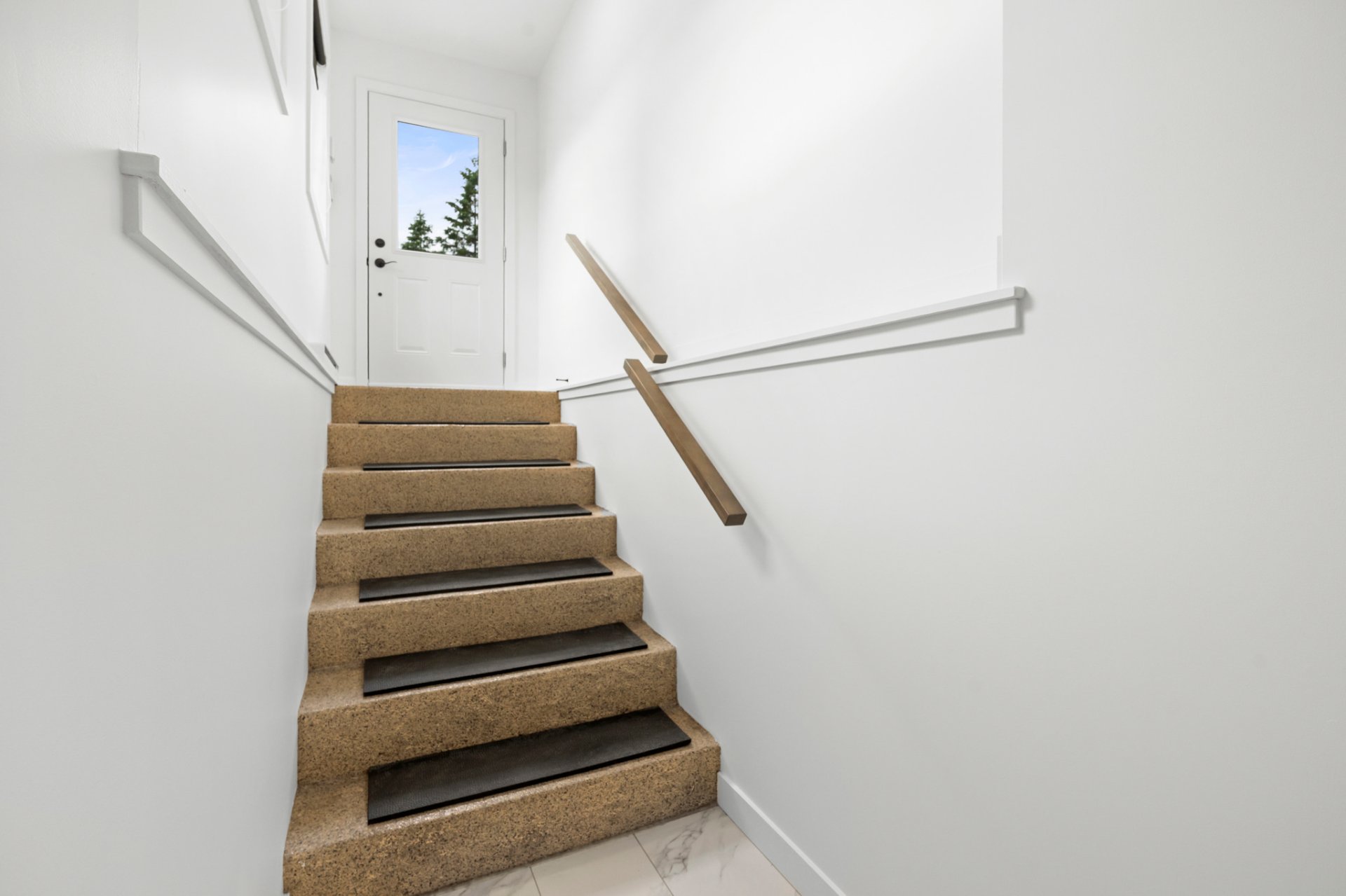 Escalier entrées exrérieur Intergénération