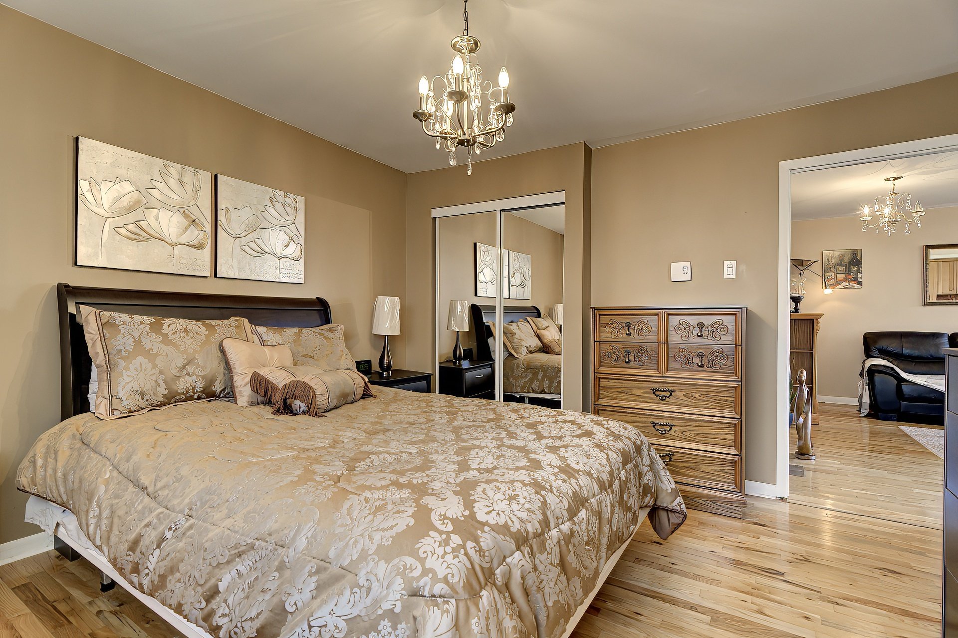 Chambre à coucher principale