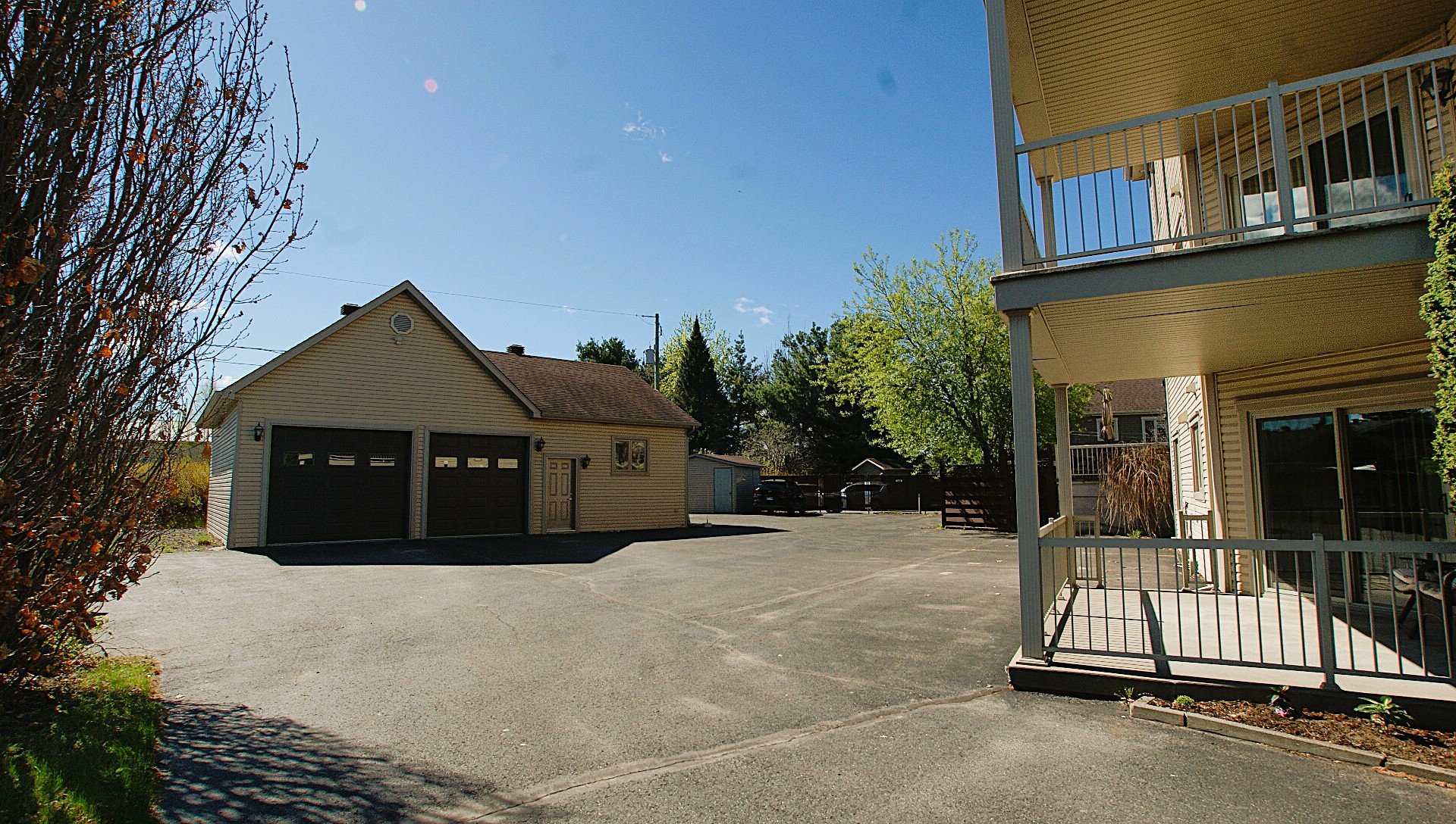 Garage