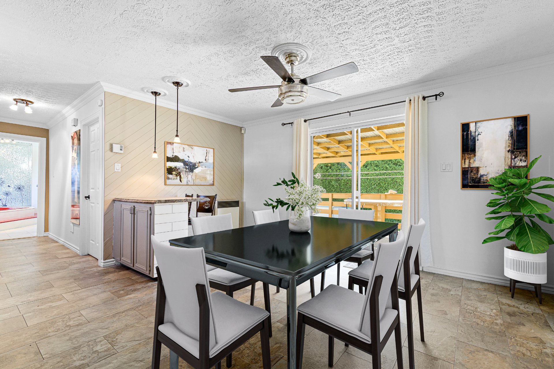 Dining room