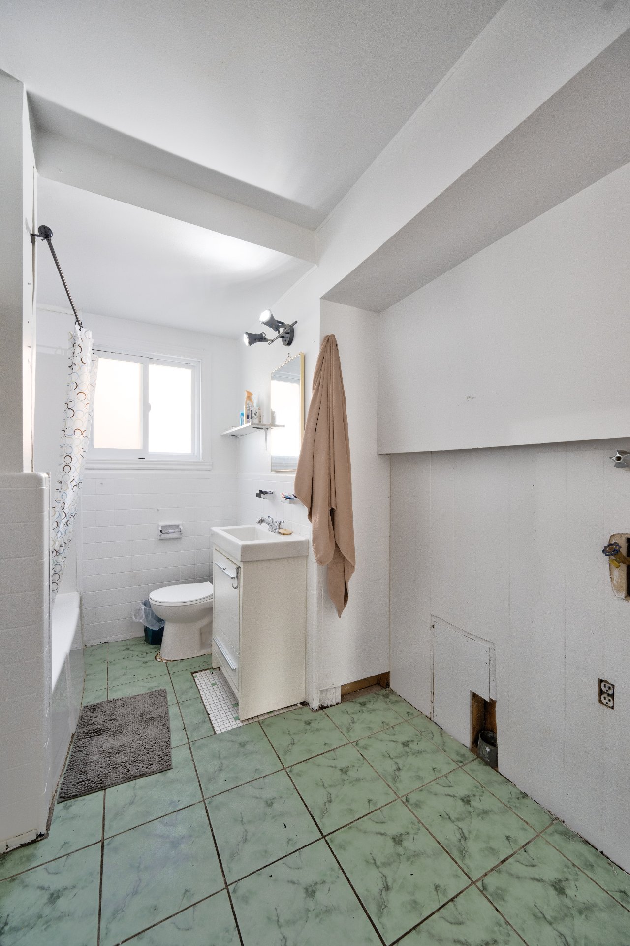 115 Lajeunesse O