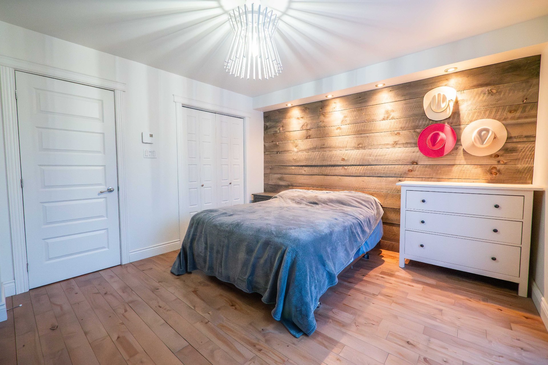 Chambre à coucher principale