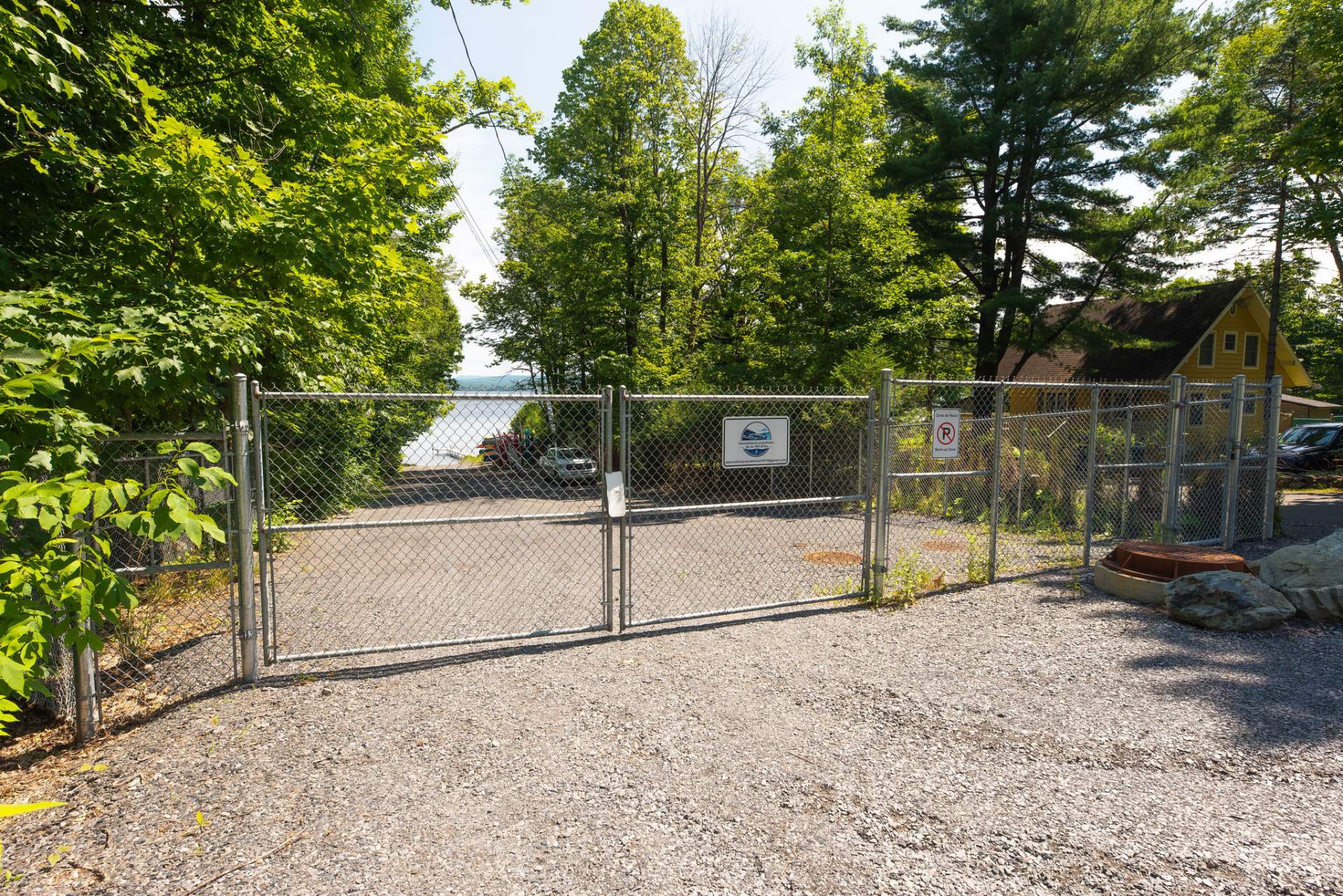 Access to a body of water