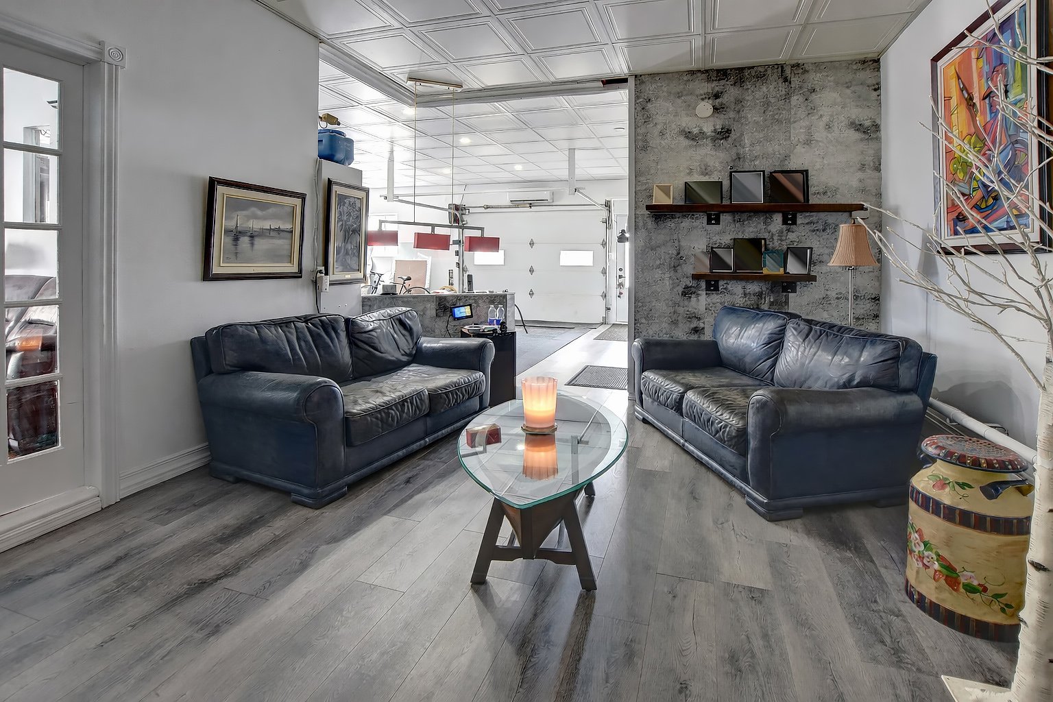 MAN CAVE dans le garage