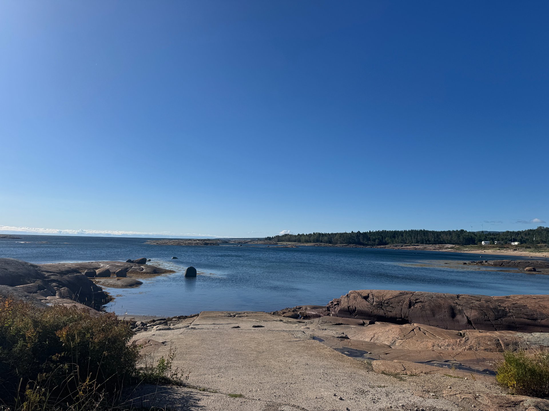 Accès au plan d'eau