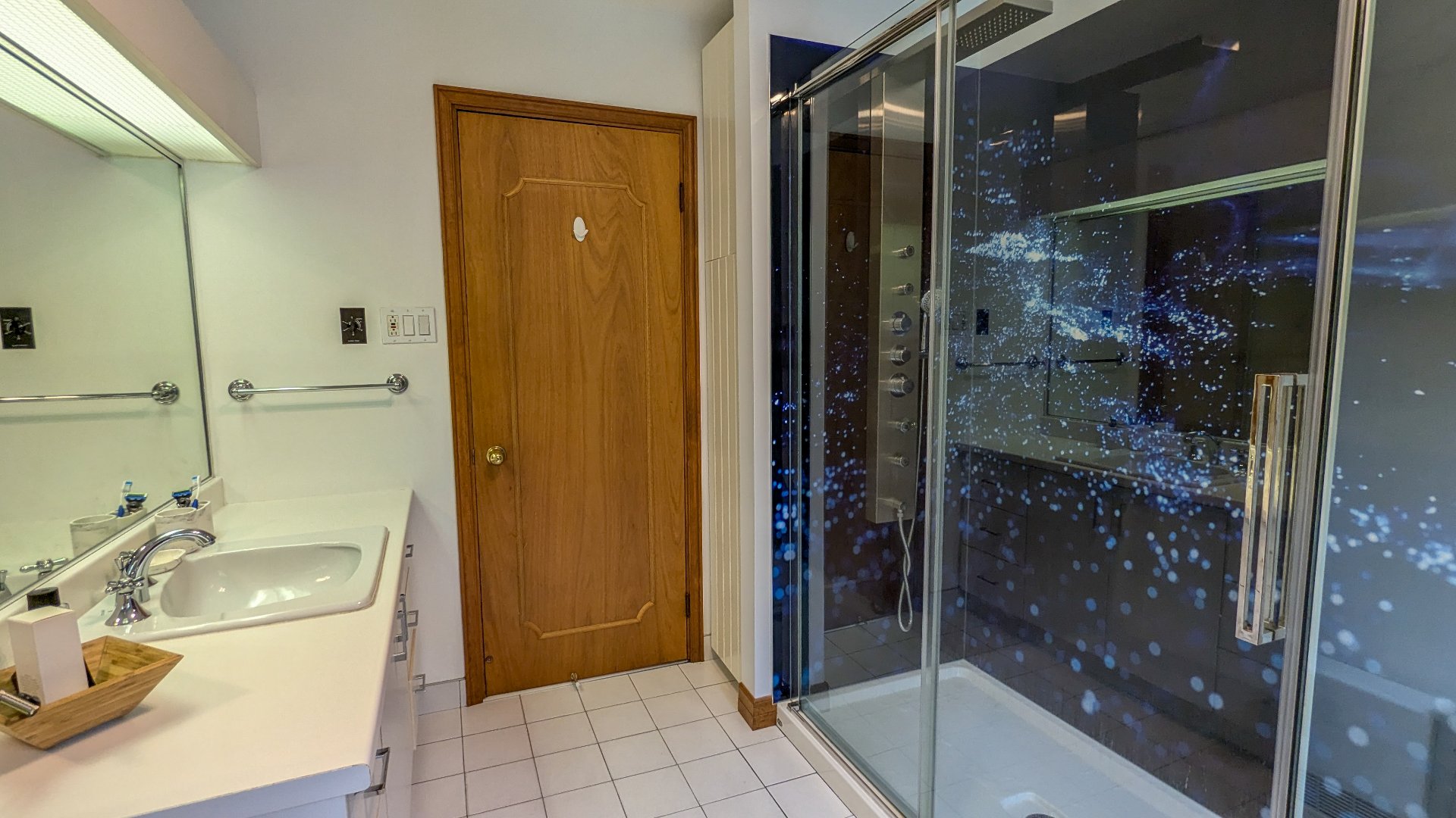 avec bain et douche séparée
