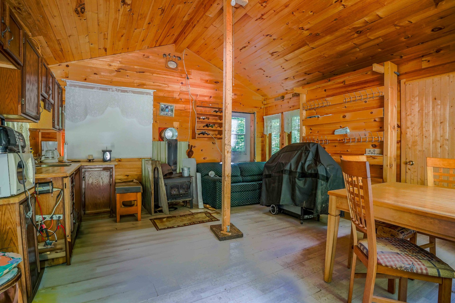 Intérieur chalet sur pilotis