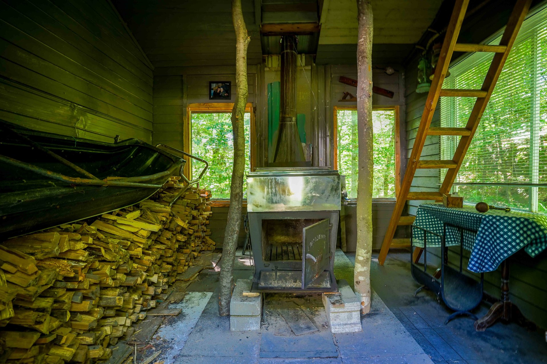Intérieur cabane à sucre
