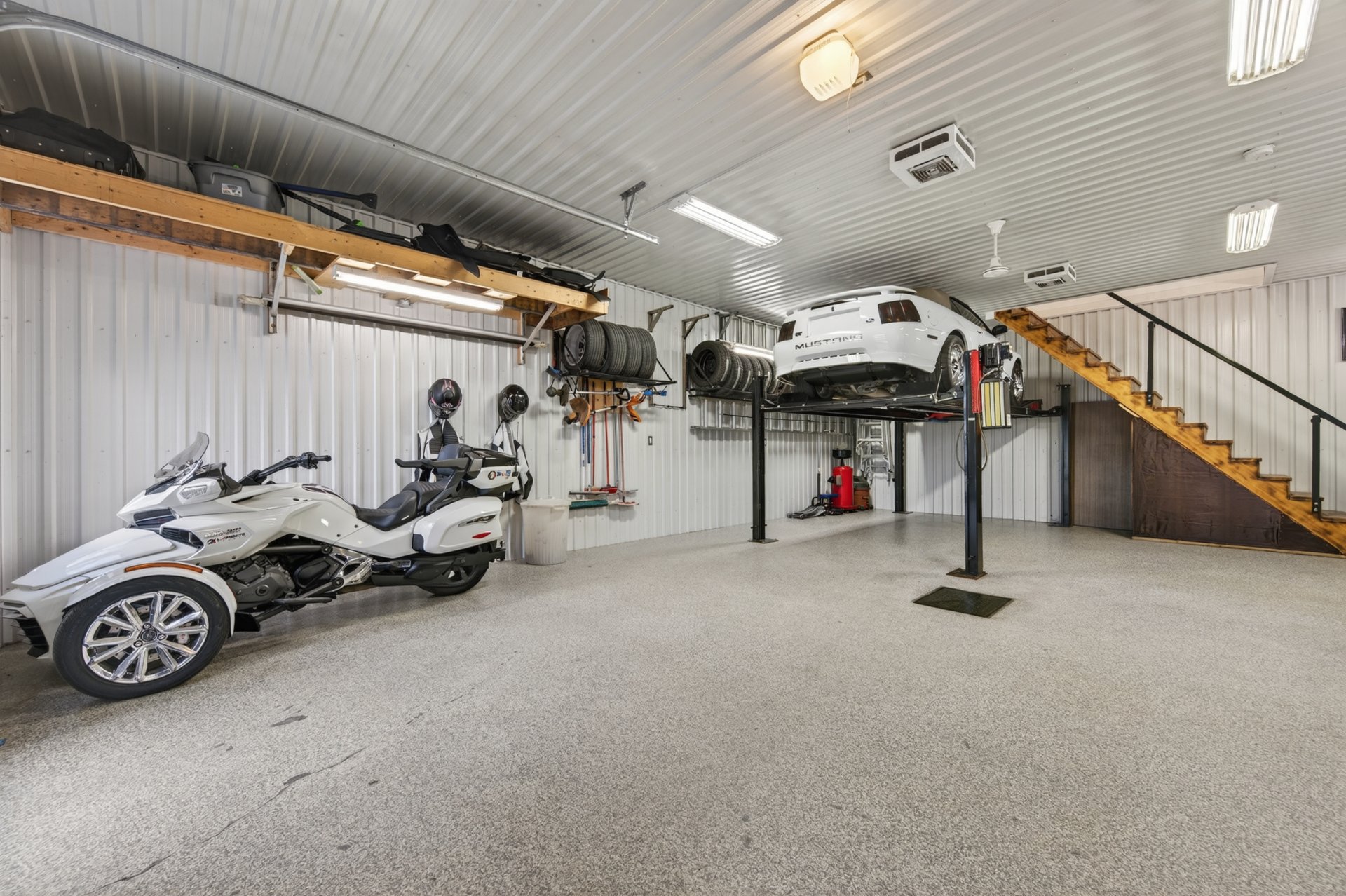 Garage