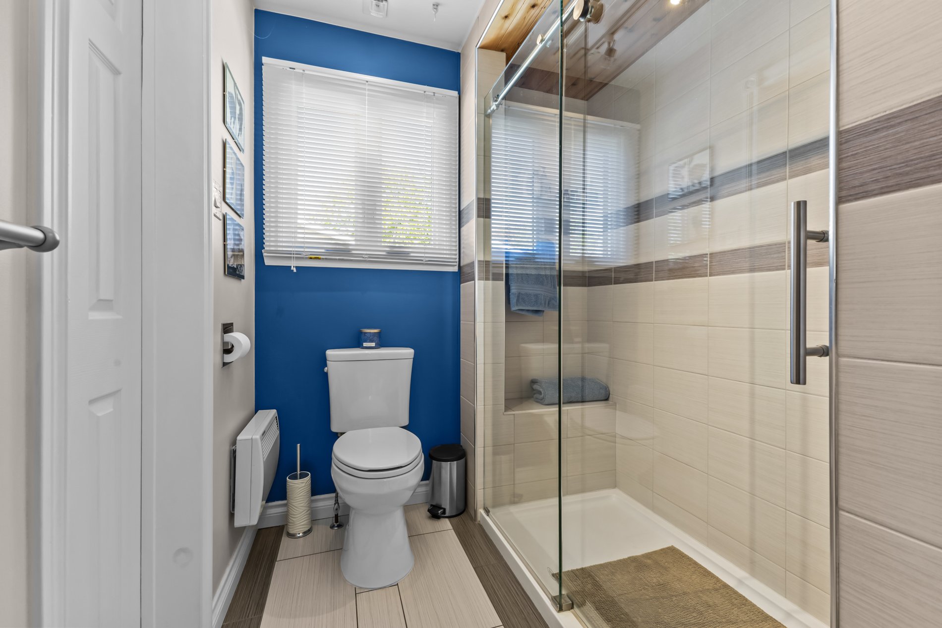 Salle de bains attenante à la CCP