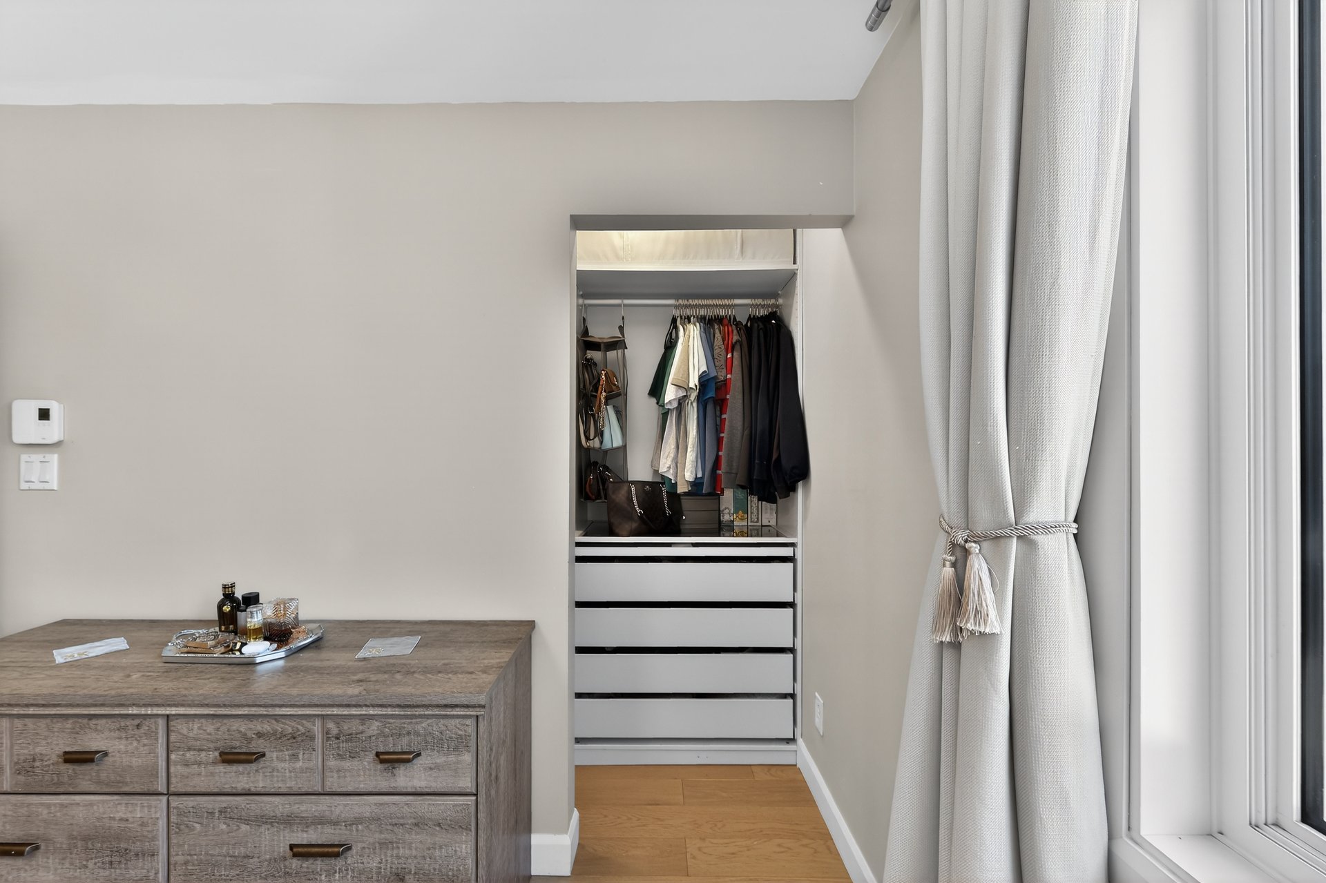 Walk-in closet