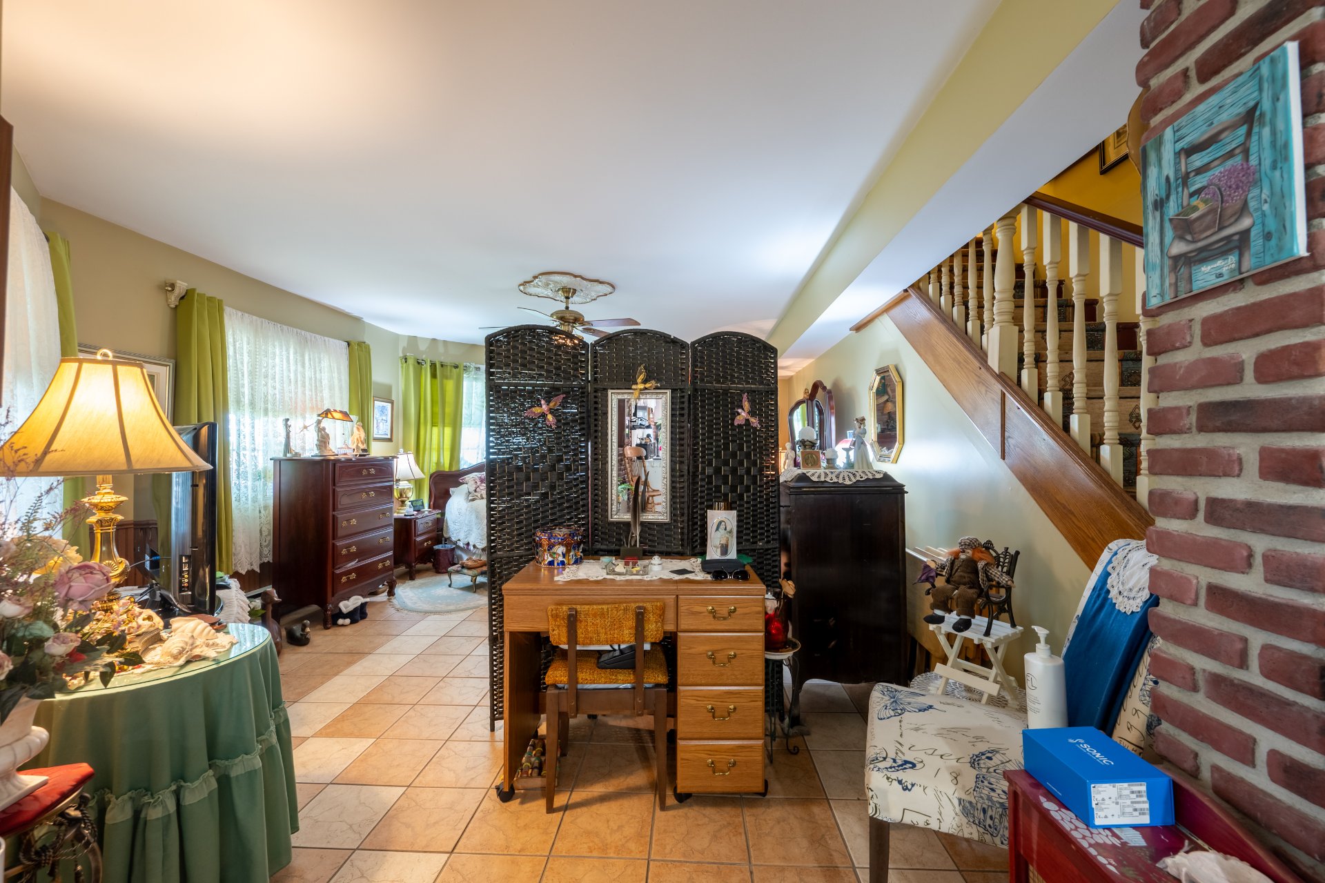 Salon