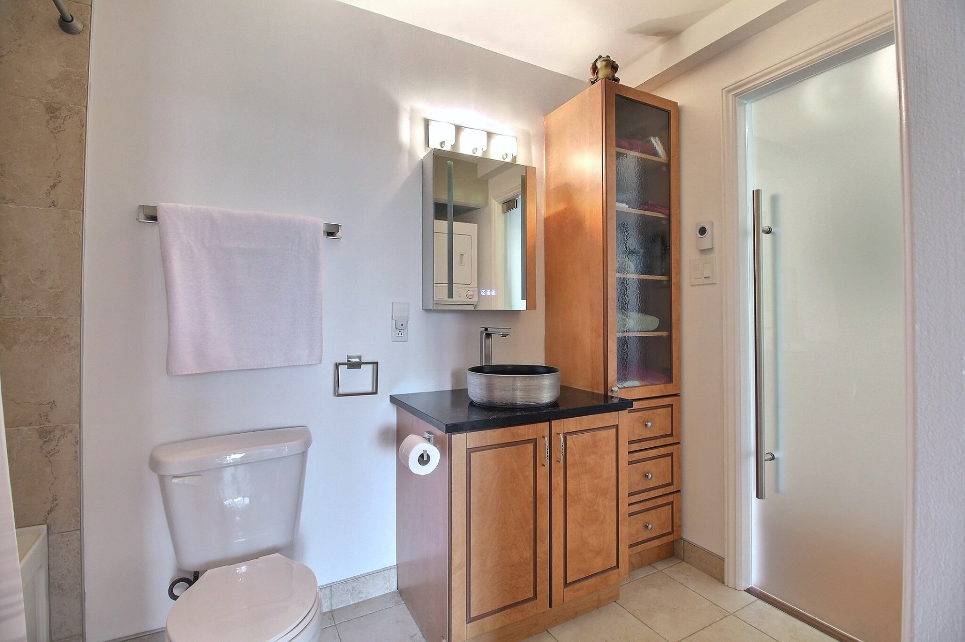 Ensuite bathroom