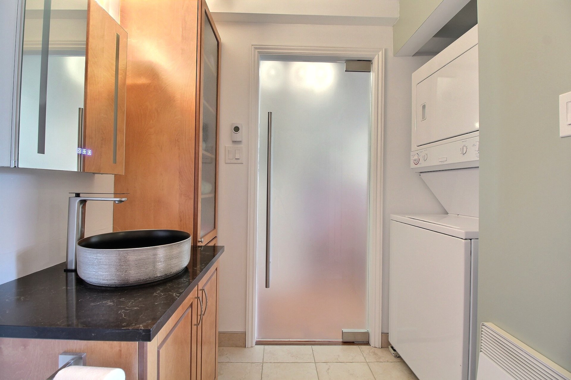 Ensuite bathroom