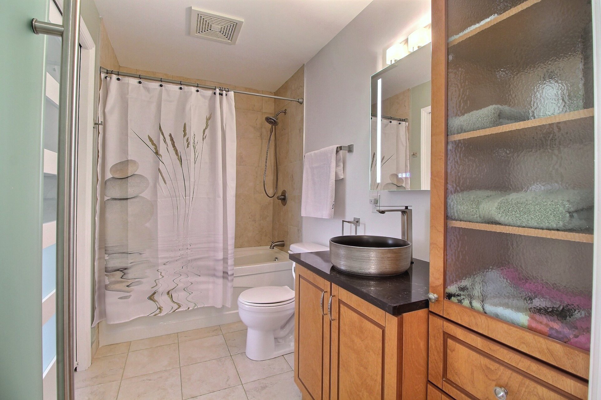 Ensuite bathroom