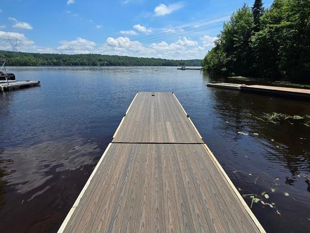 Access to a body of water