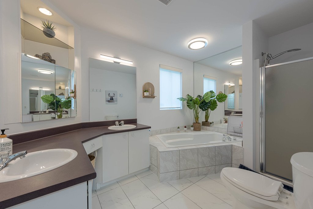 Ensuite bathroom