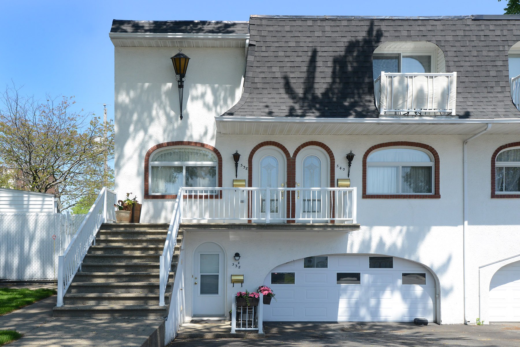 Façade