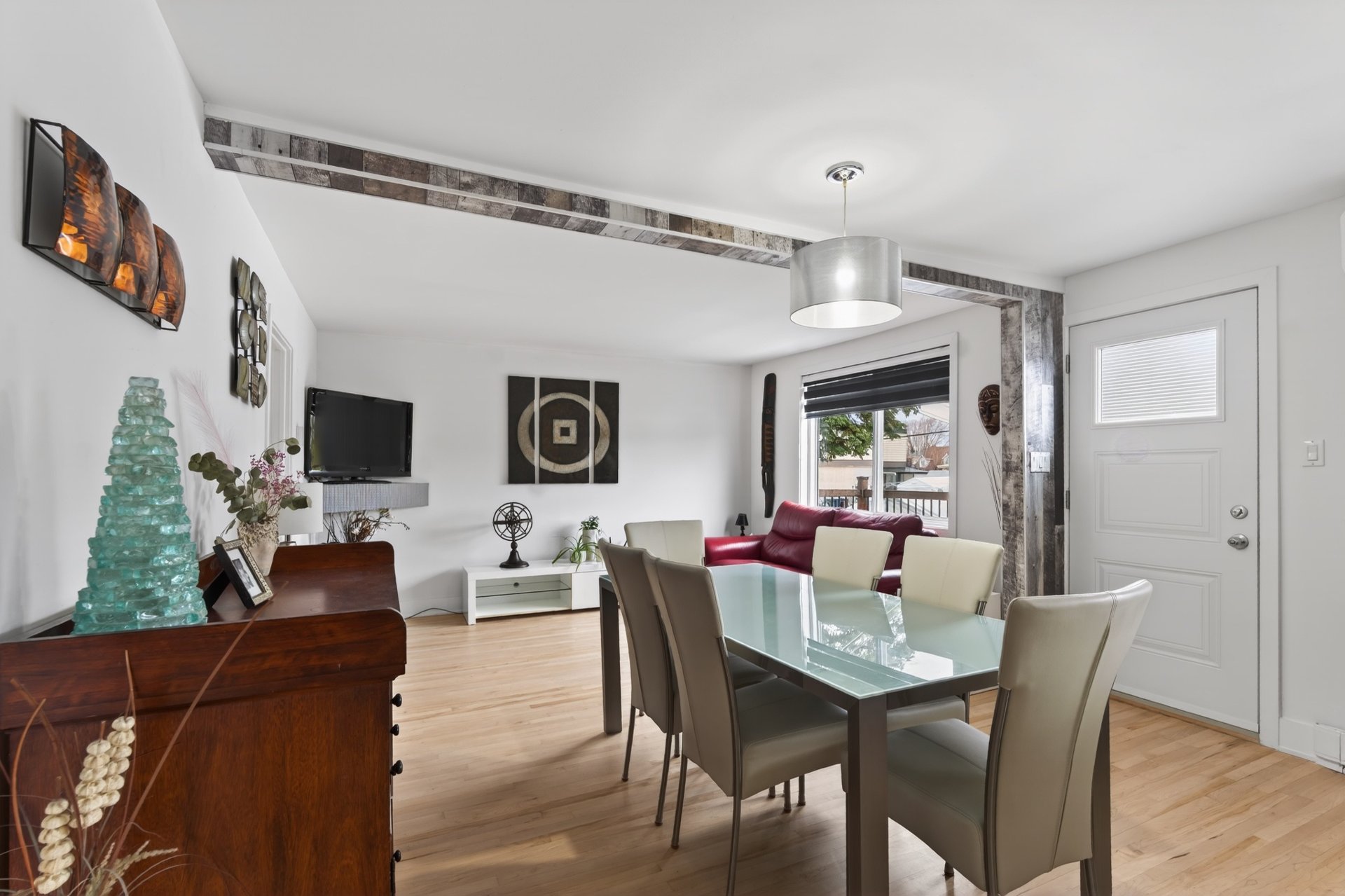 Grand espace pour recevoir parents et amis