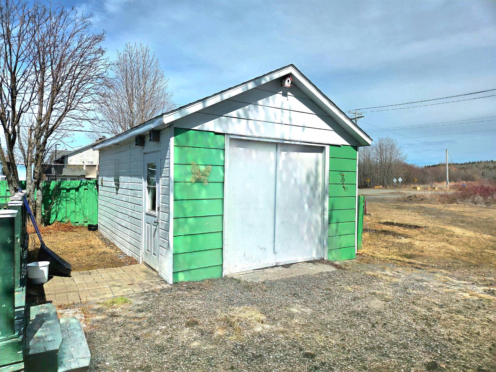 Garage