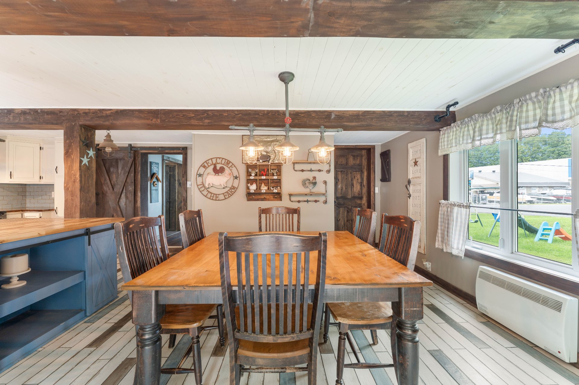 Dining room