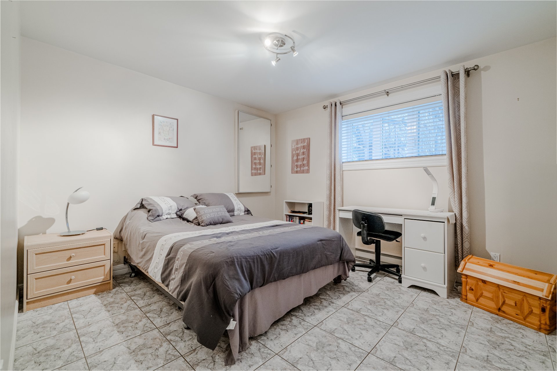 1er sous-sol - grande fenestration